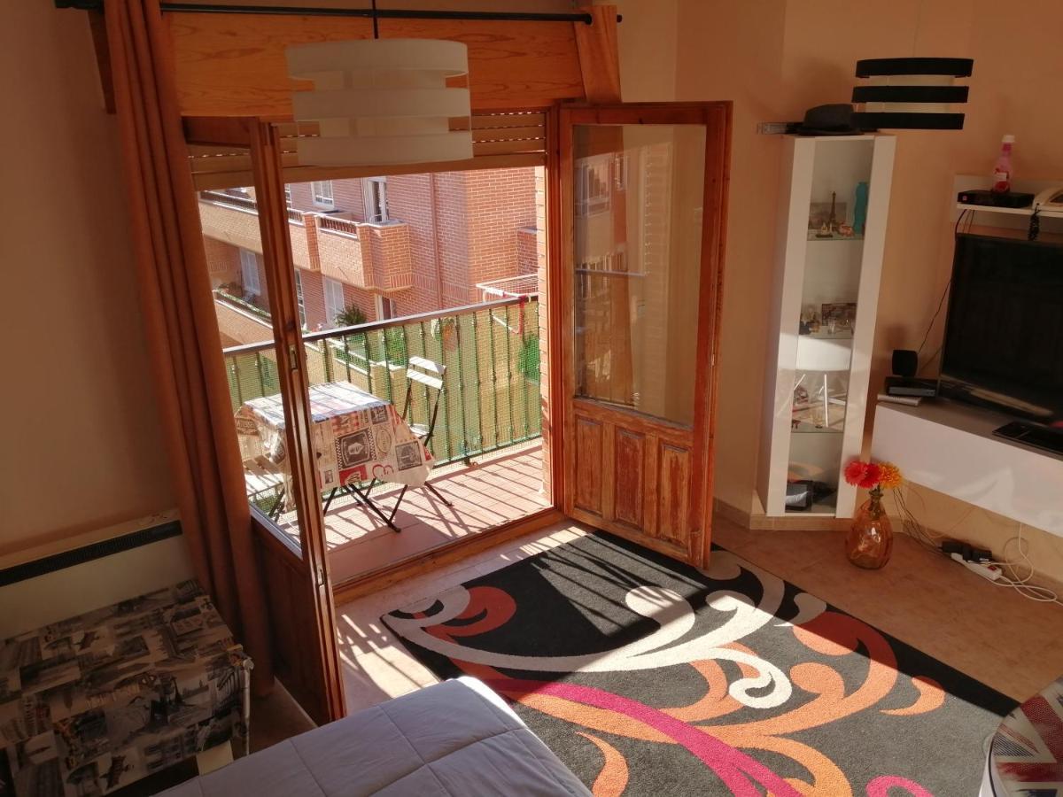 Habitación privada, siéntete como en tu casa Manzanares El Real Esterno foto